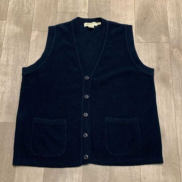 Eddie Bauer Sweaters - Womens Eddie Bauer Navy Blue Cotton Minimalist‎ Button Down Cardigan Sweater